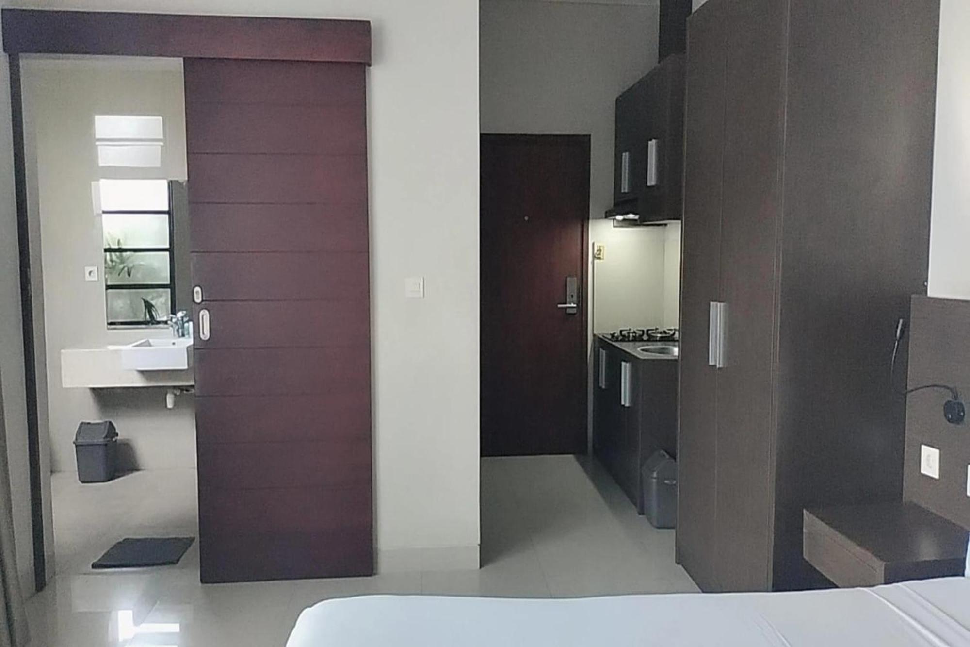 Hotel Akarsa Transit Sanur Exterior foto